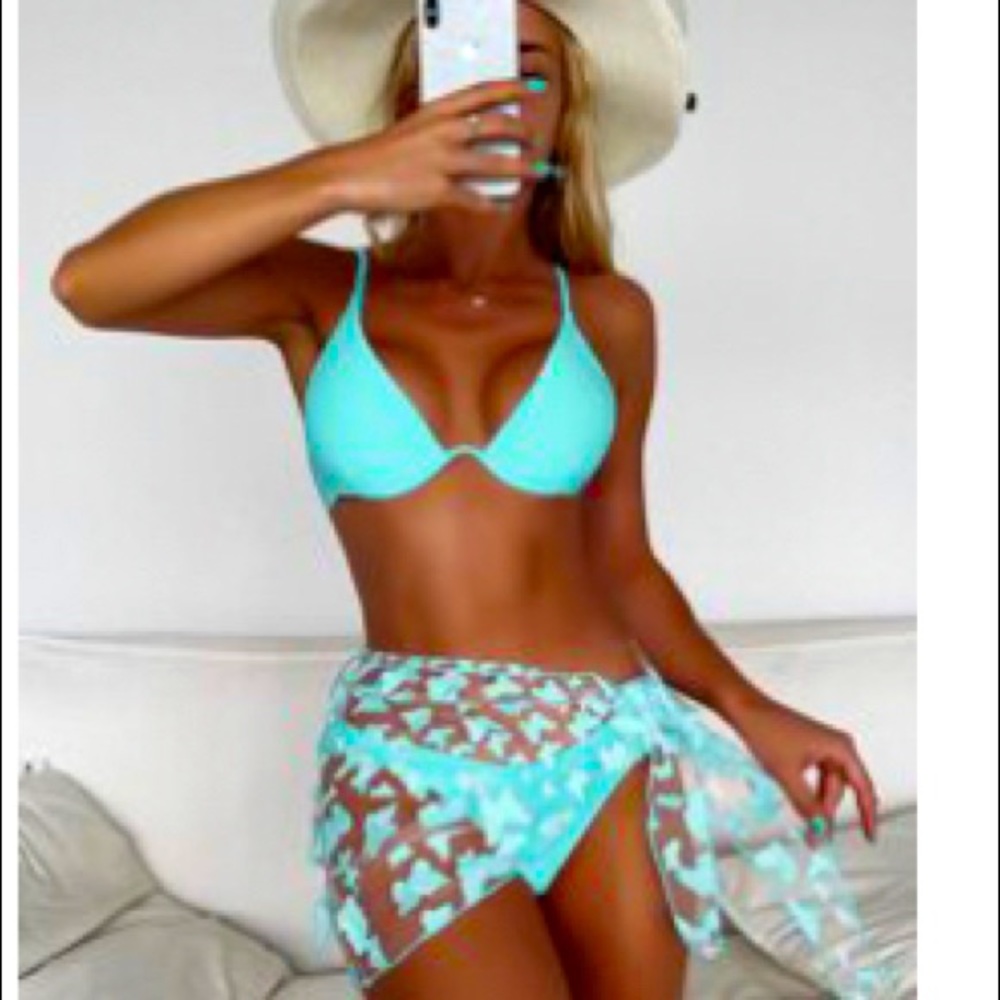 Beautiful Teal Bikini with beach skirt